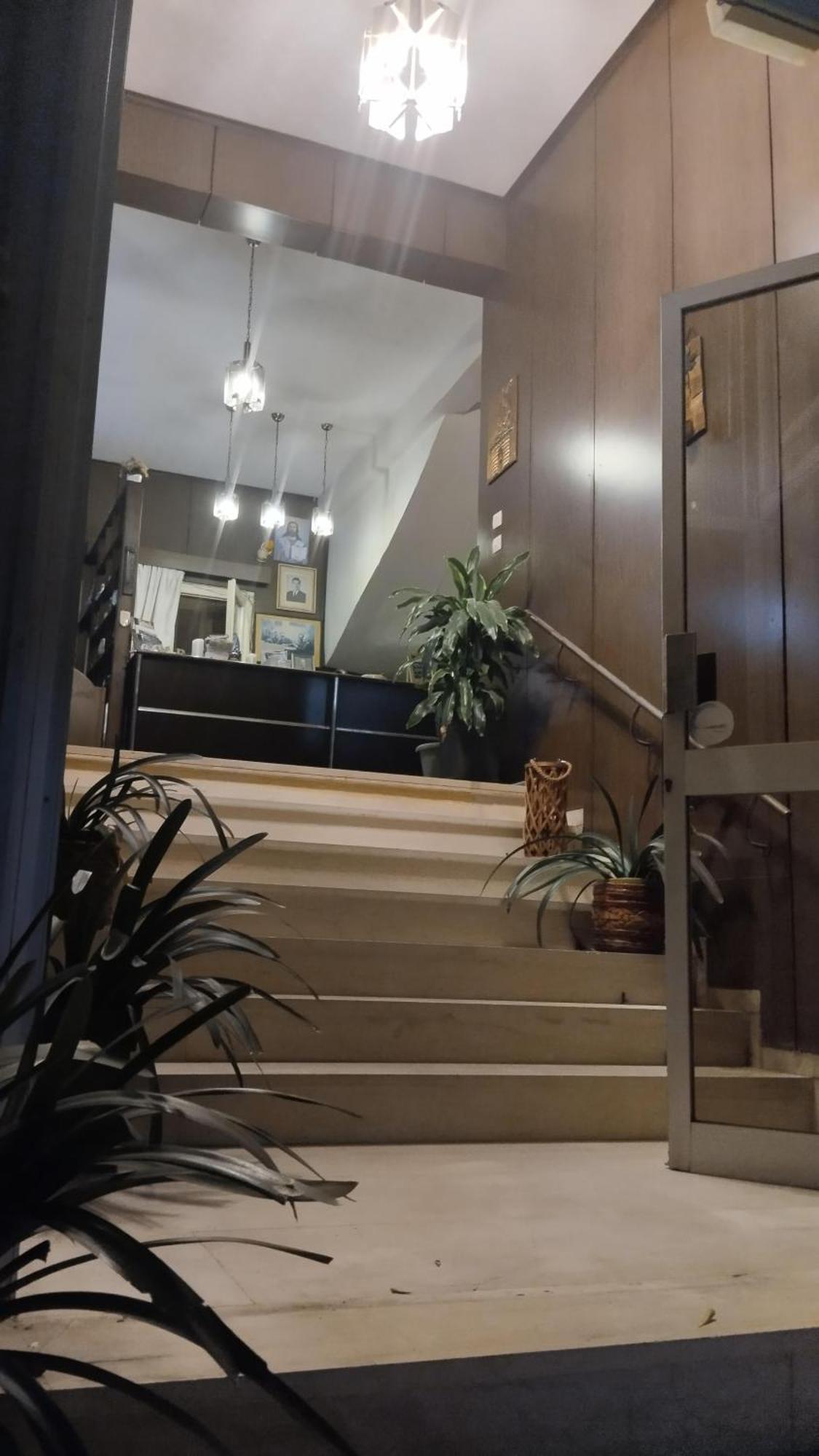 Kekrops Hotel 루트라 에디프수 외부 사진