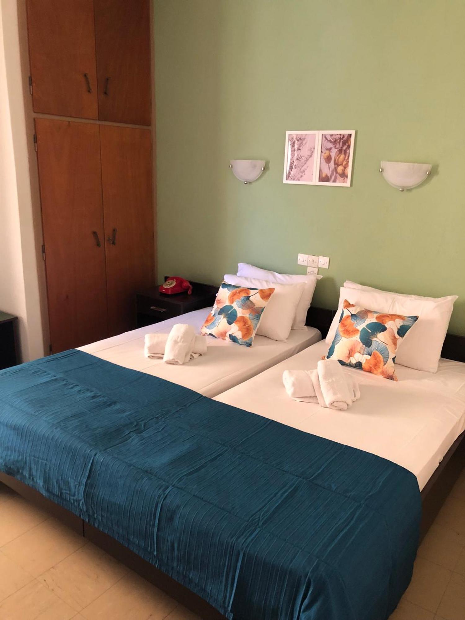 Kekrops Hotel 루트라 에디프수 외부 사진