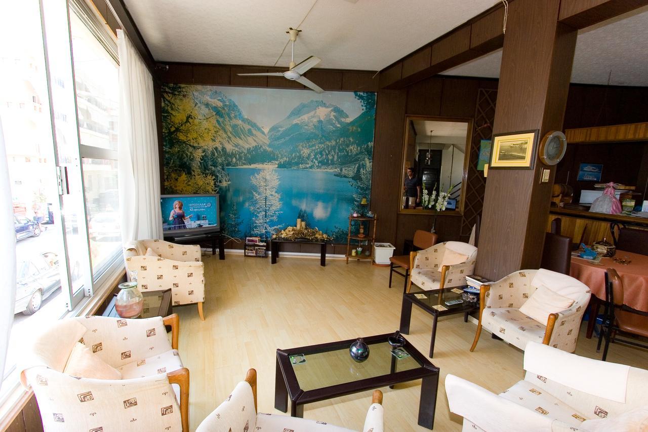 Kekrops Hotel 루트라 에디프수 외부 사진