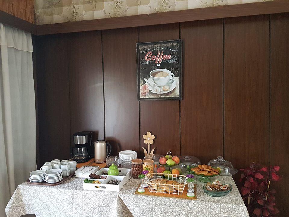 Kekrops Hotel 루트라 에디프수 외부 사진