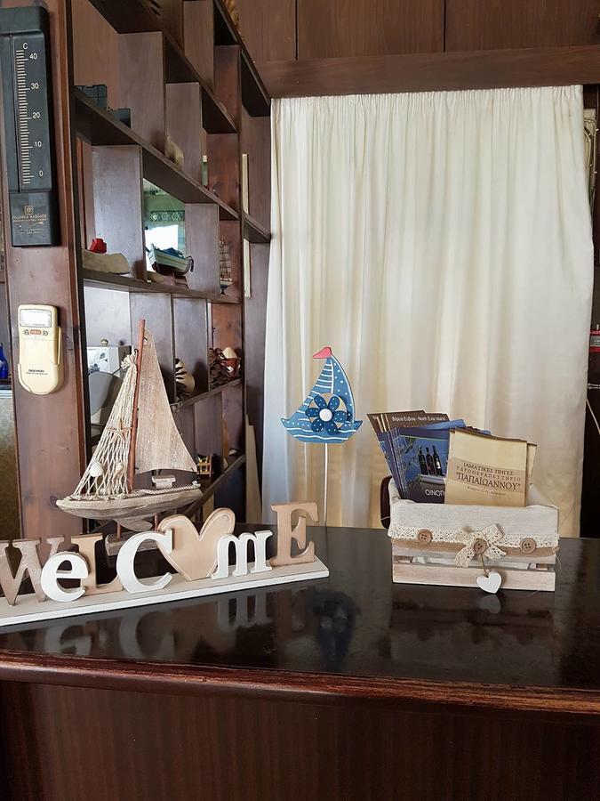 Kekrops Hotel 루트라 에디프수 외부 사진